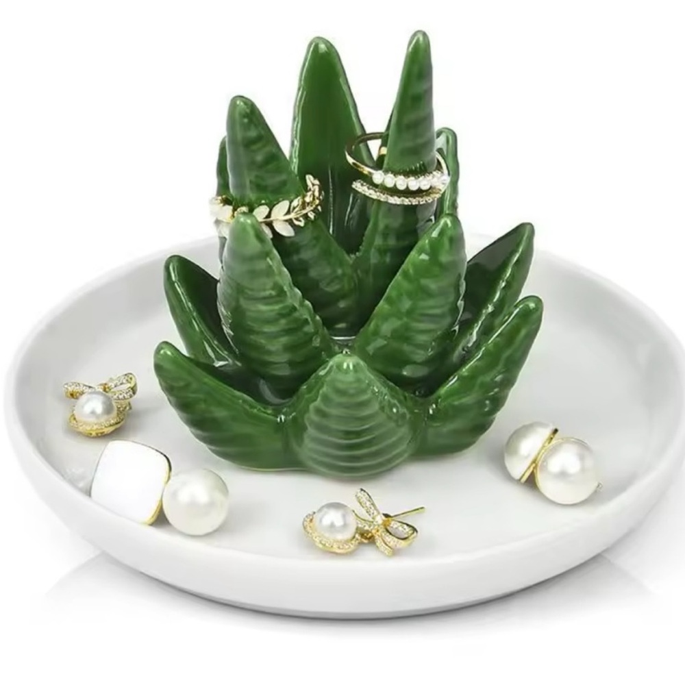 Cactus Ring Holder